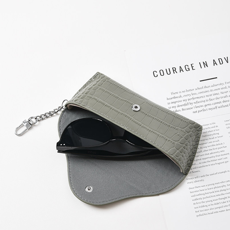 กระเป๋าใส่แว่นตาหนังแท้สุดหรูพ - Sunglass Retainer Cord บทวิจารณ์และราคา